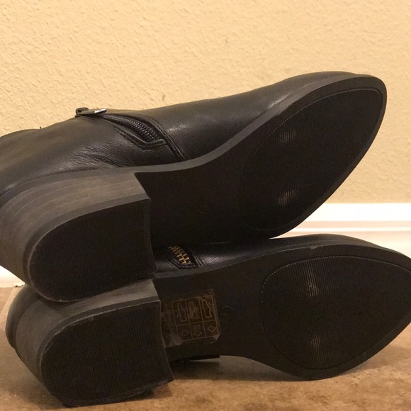 Black booties - Picture 6 of 7